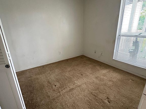 4th image of 183 Cypress Point Drive