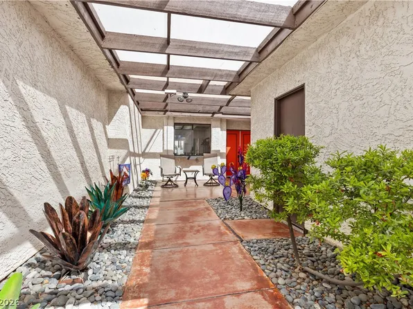 2556 Laconia Ave, Las Vegas, NV 89121