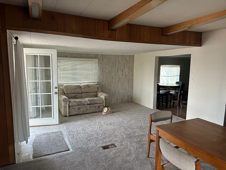 466 S 81st Pl — Photo 16