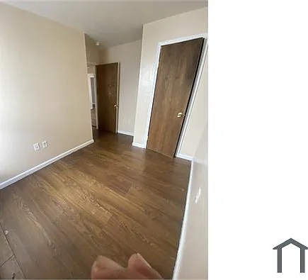 3 bed, $2,500 — Photo 4