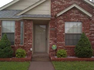 1300 SW 22nd St, Moore, OK 73170