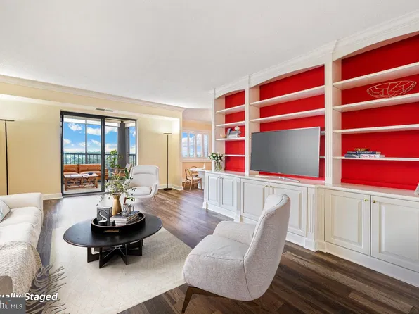 5901 Mount Eagle Dr APT 1505, Alexandria, VA 22303