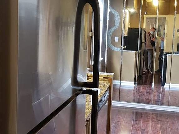 5th image of 6389 Saunders St #E13