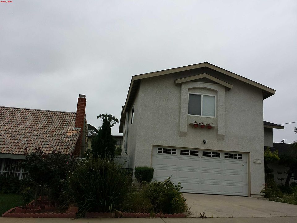 1st image of 40 Sandalwood Dr