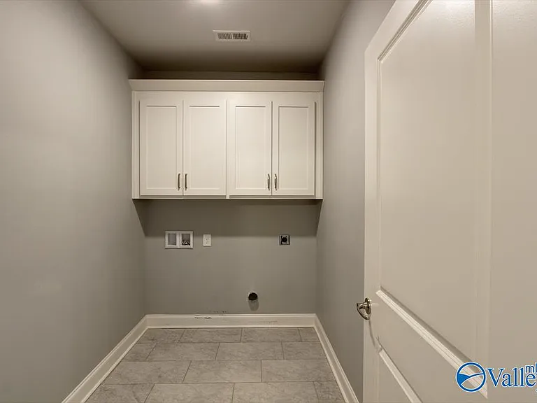 26415 Birkshire Ln — Photo 27