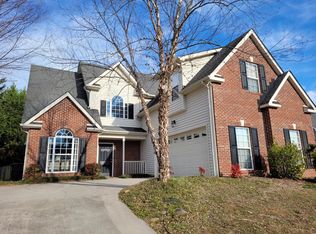 2813 Timber Green Ln, Knoxville, TN 37921