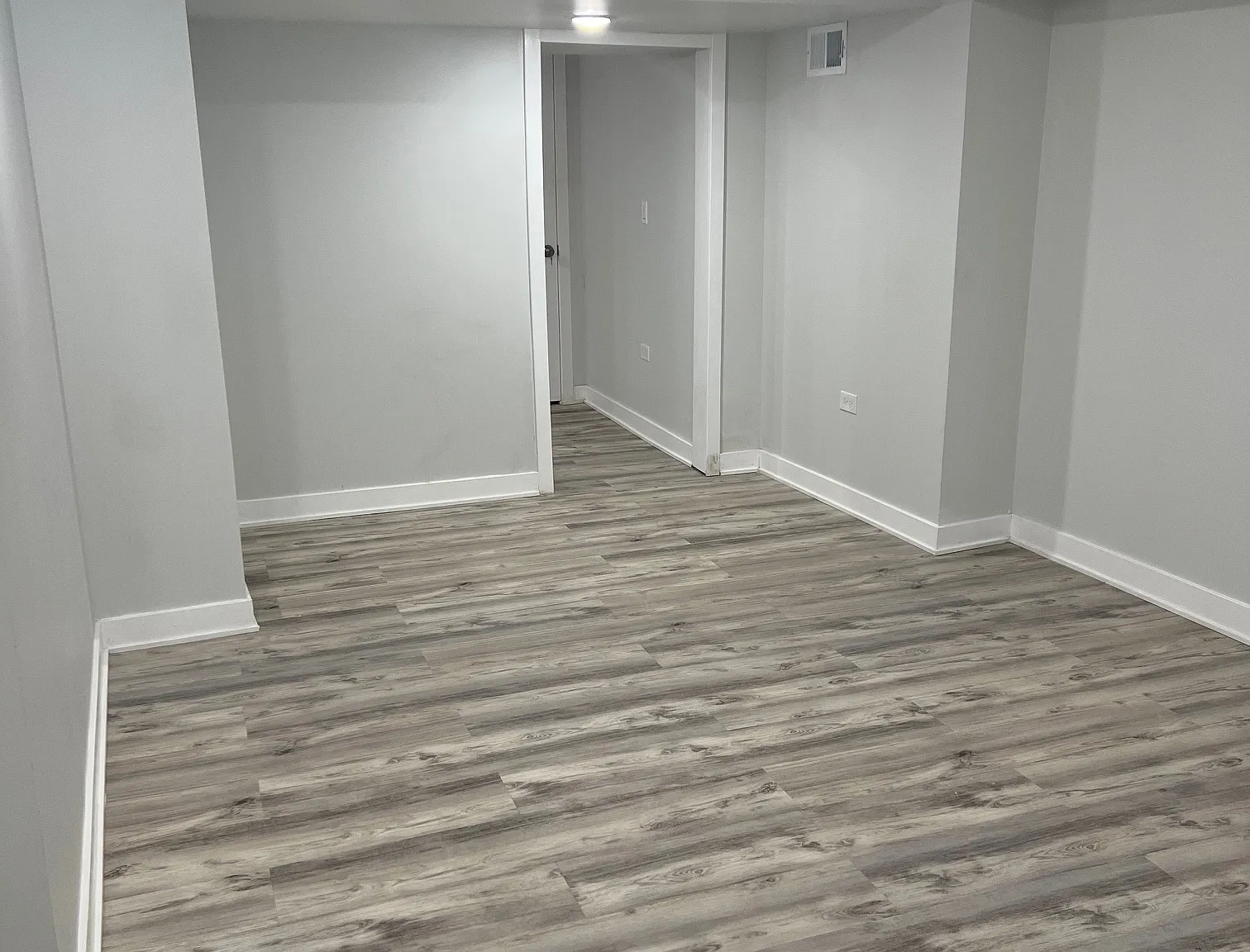 2 bed, 1100 sqft, $1,700 — Photo 3