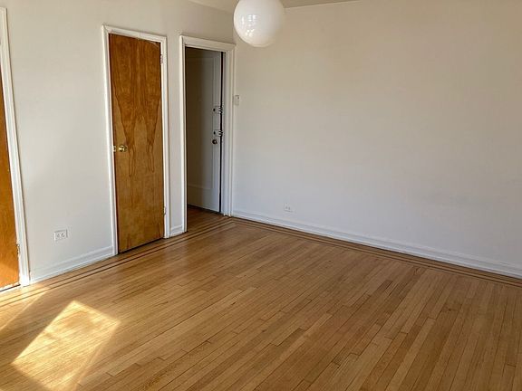 4th image of 300 8th Ave APT 6H