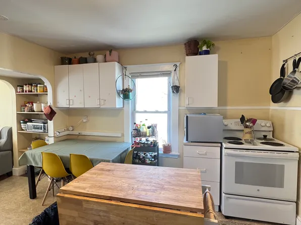 7 Craigie Ter #3, Somerville, MA 02143