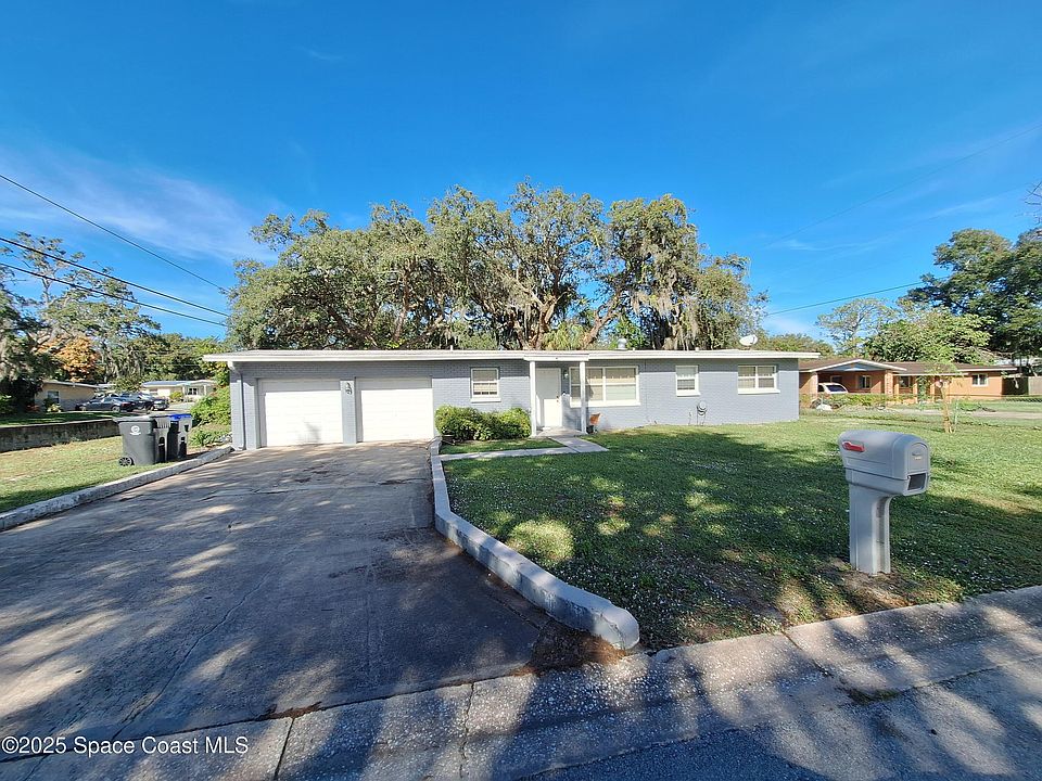 1st image of 1700 Blue Bird Ct