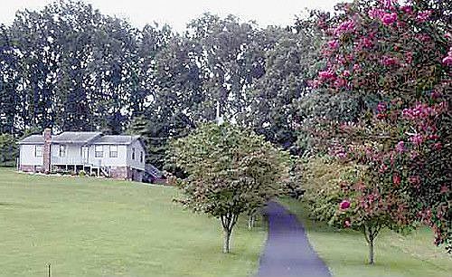 1st image of 2620 Linwood Ln