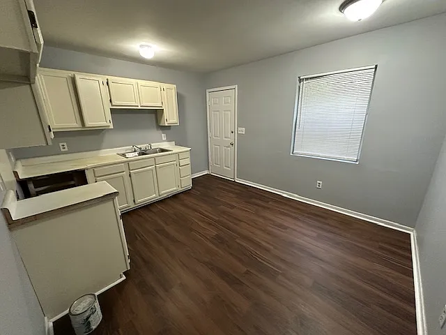 1225 New Hope Ln #D — Photo 14