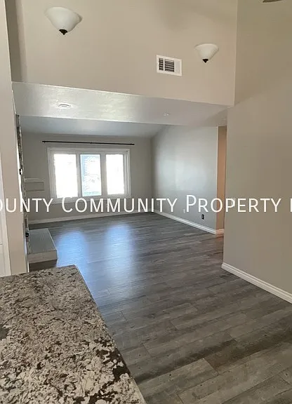 42566 Escolacata Dr — Photo 12