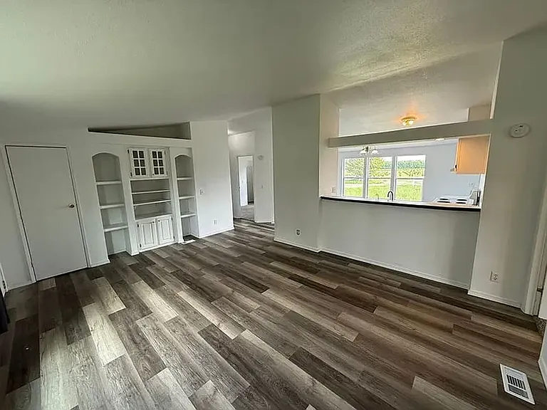 4655 NE Elliott Cir — Photo 10