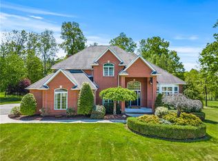 153 Scott Dr, New Castle, PA