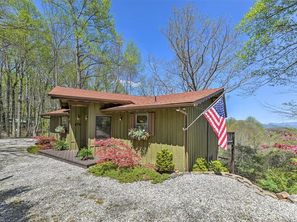 108 Stoney Crest Dr, Spruce Pine, NC 28777