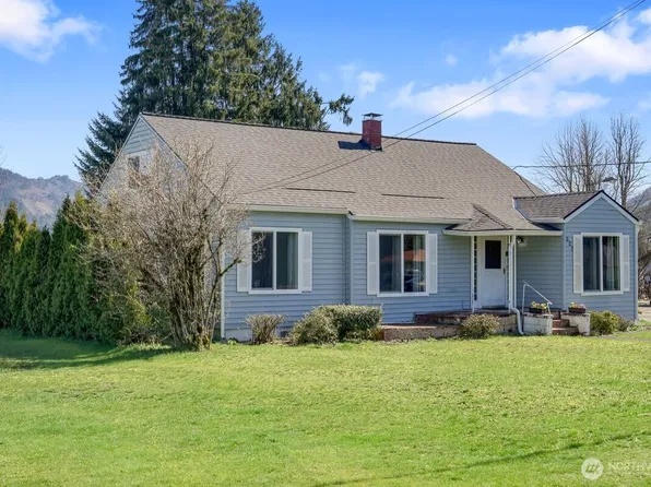 325 3rd Street, Morton, WA 98356