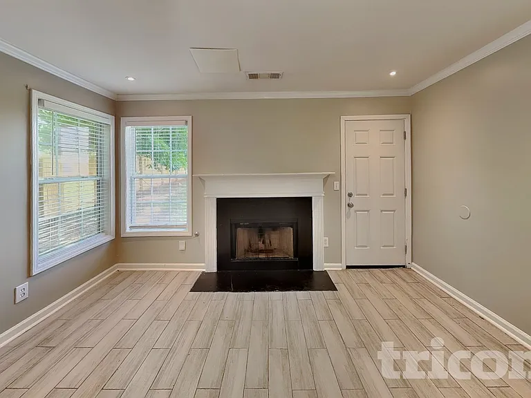 1806 Dalton Way — Photo 2
