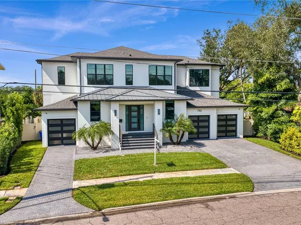 790 CORDOVA BOULEVARD NE, ST PETERSBURG, FL 33704