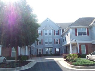 1 Hawk Rise Ln #102, Owings Mills, MD 21117