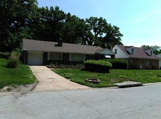 7111 Groveland Dr, Saint Louis, MO