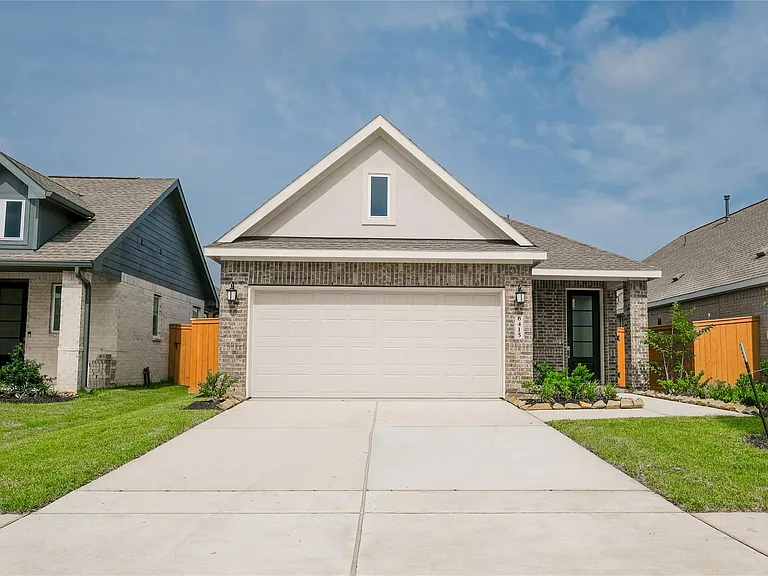 6415 Orchid Beach Dr — Photo 1