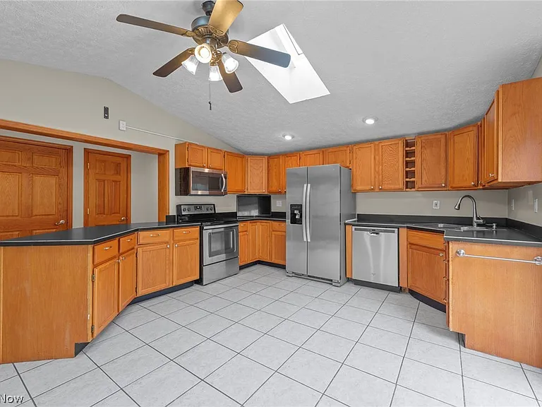 1837 Norton Rd — Photo 12