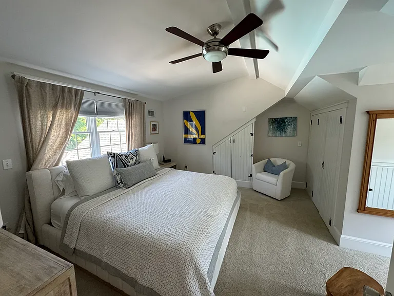 61 Long Beach Ln — Photo 9