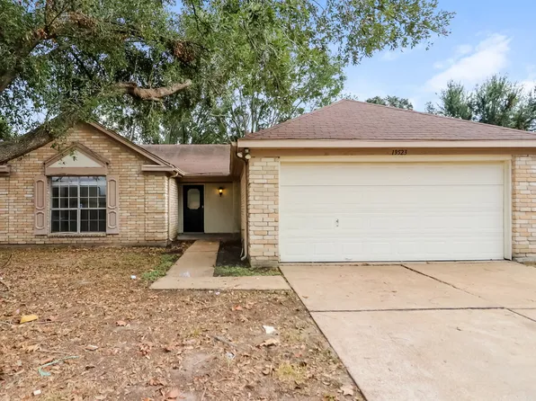 19523 Elmtree Estates Dr, Katy, TX 77449