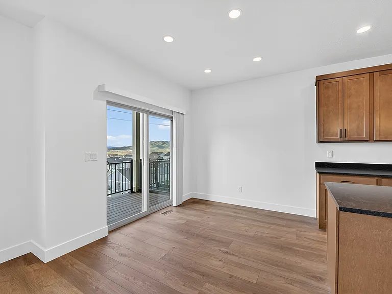 2209 W Swift Fox Dr — Photo 11