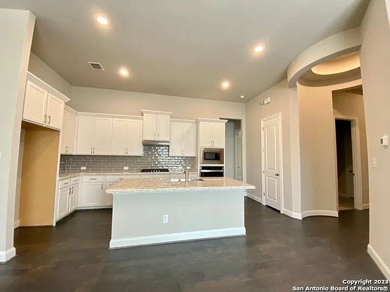 27715 Dana Creek Dr — Photo 6