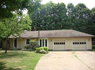 10520 Prouty Rd, Concord Township, OH 44077