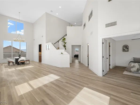 1287 Lime Point St, Las Vegas, NV 89110