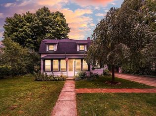 790 Carpenter St, Northville, MI 48167