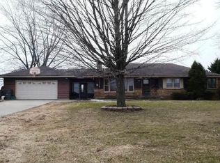 7195 Pond Rd, Hartford, WI 53027