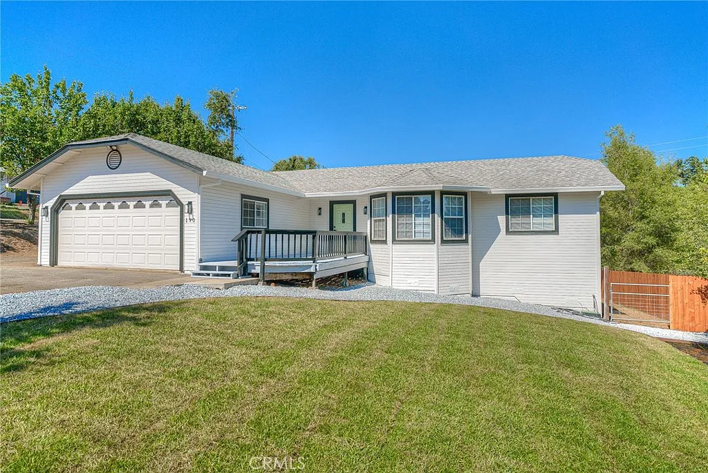 190 Fairhill Dr photo 1