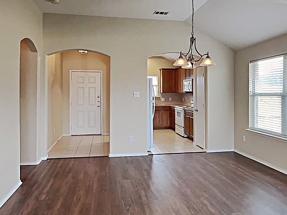 5th image of 1-2236 Timber Creek Dr #1