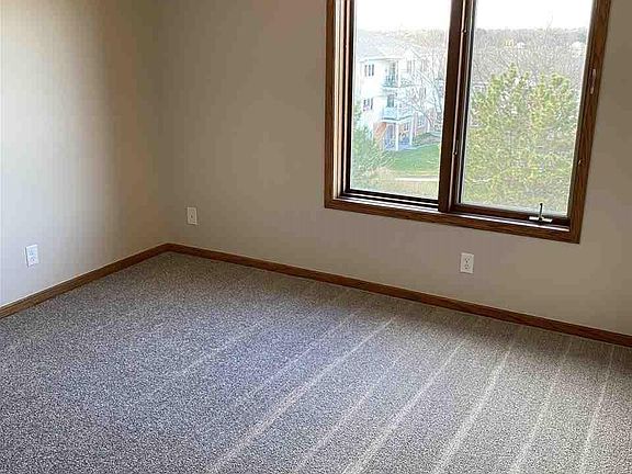 5th image of 3001 S 51st Street Ct Unit 523