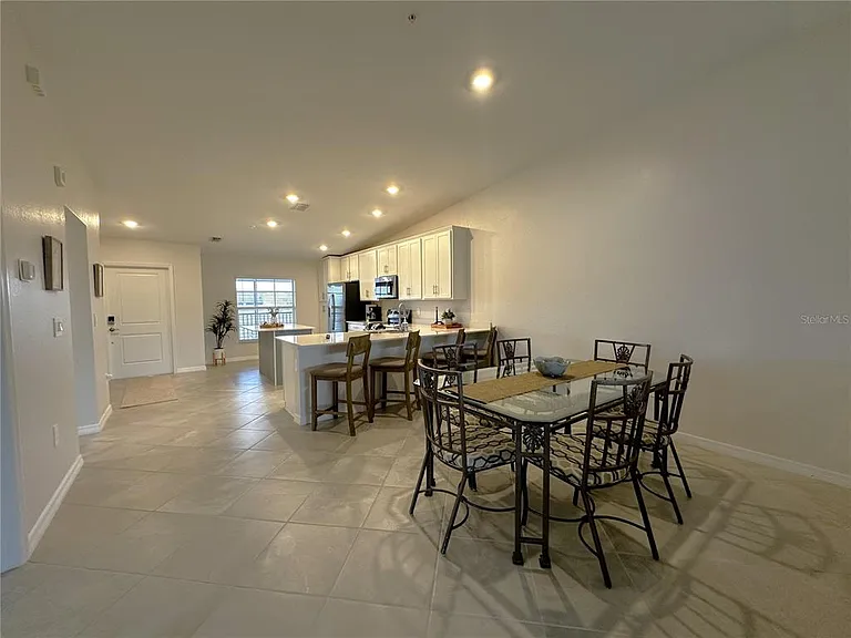 14231 Heritage Landing Blvd #1928 — Photo 8
