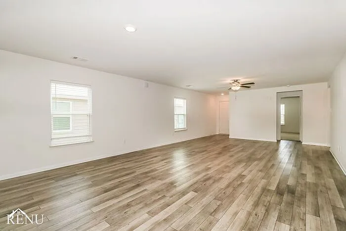 18612 Allen Welch Dr — Photo 4