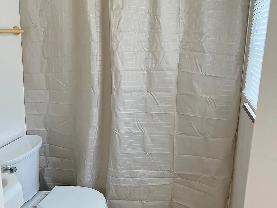 Building Photo 3