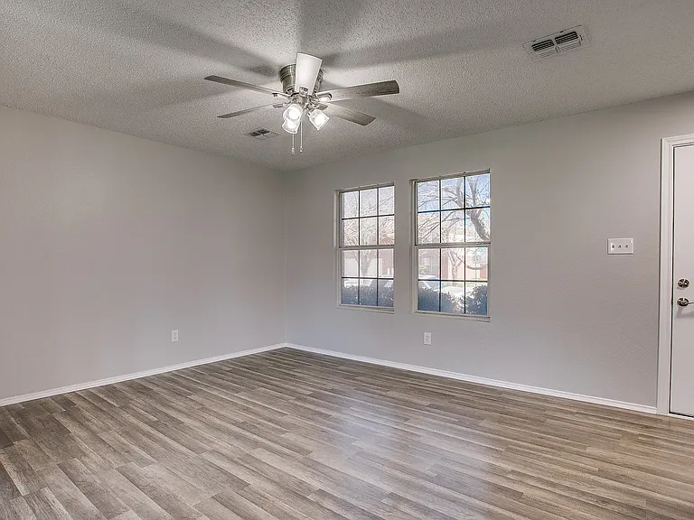 8750 Fox Meadow Way — Photo 19