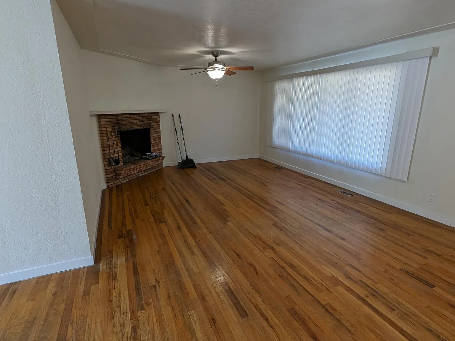 1364 Marilyn St SE — Photo 1