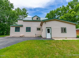 4307 W Maple Dr, Grant, MI