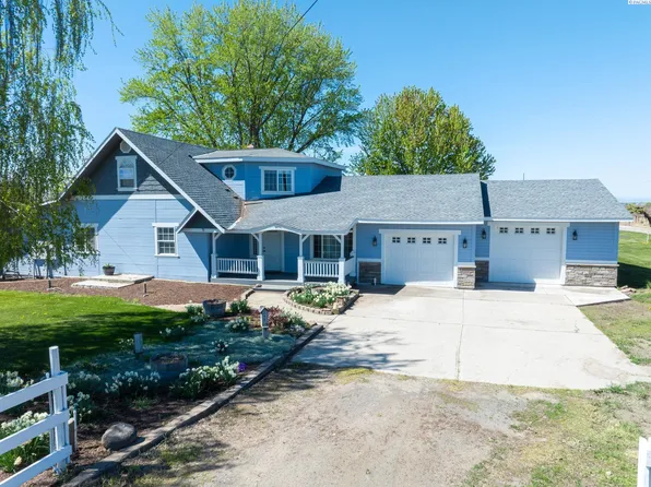 230 Krough Rd, Prosser, WA 99350