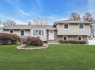 5 Nita Street, East Northport, NY 11731