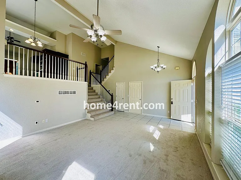14236 W 153rd St — Photo 5