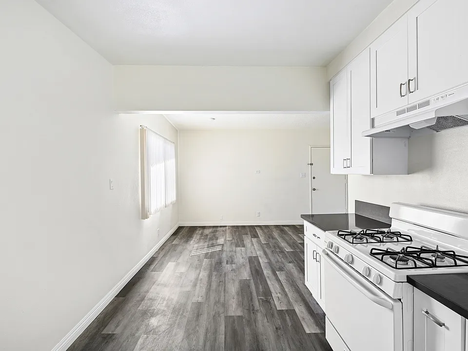 Side Kitchen View