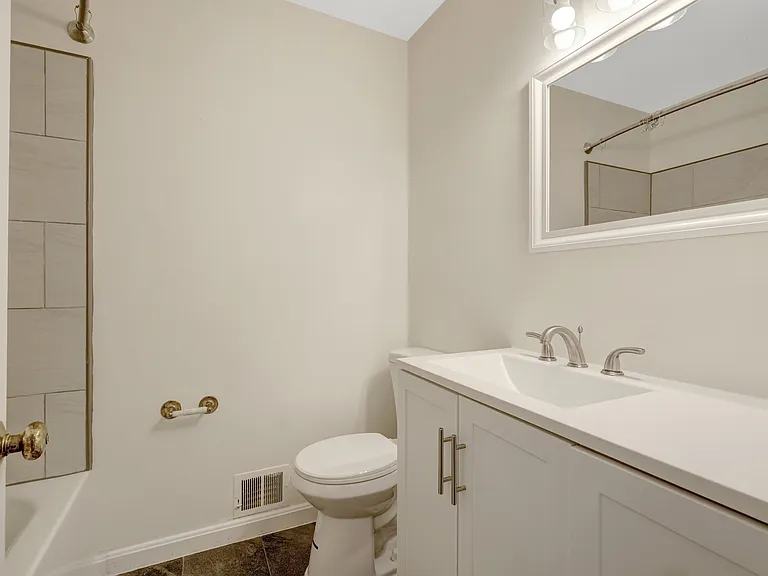 615 Kearney Ct SW — Photo 21