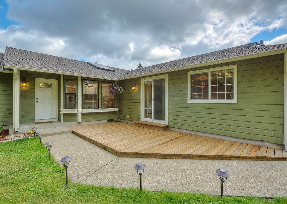 1st image of 807 149th Street Ct E